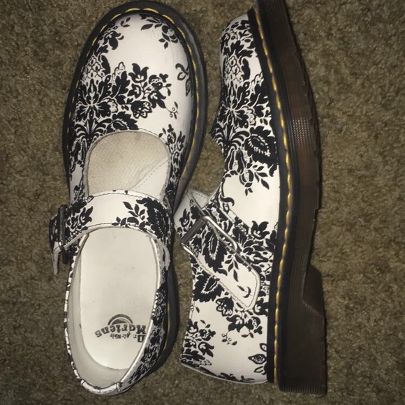 Dr. Martens Shoes - Dr. Martens, floral Mary Janes